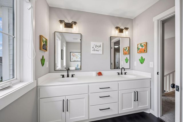 12760 Guadalcanal Street NE, Blaine, MN 55449