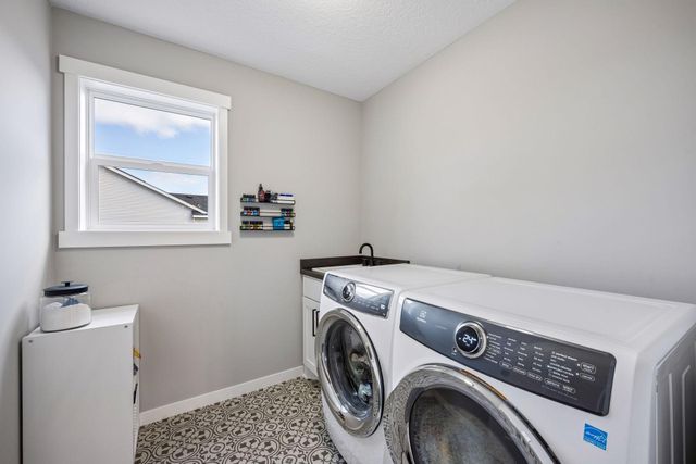 12760 Guadalcanal Street NE, Blaine, MN 55449