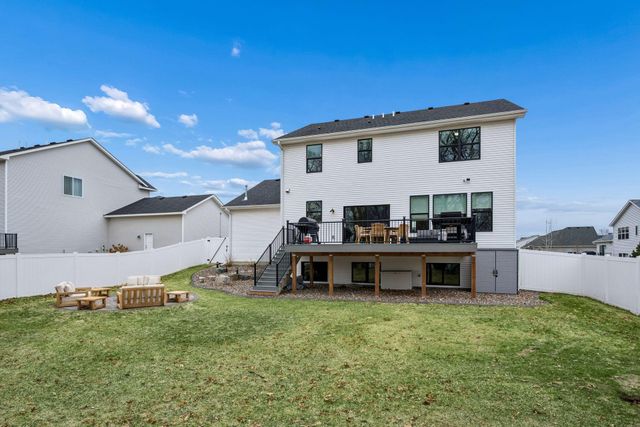 12760 Guadalcanal Street NE, Blaine, MN 55449