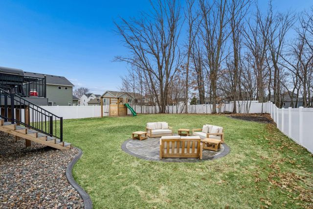 12760 Guadalcanal Street NE, Blaine, MN 55449