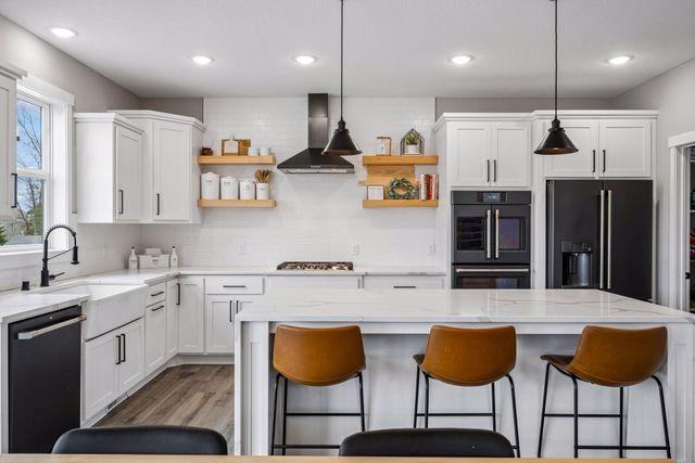 12760 Guadalcanal Street NE, Blaine, MN 55449