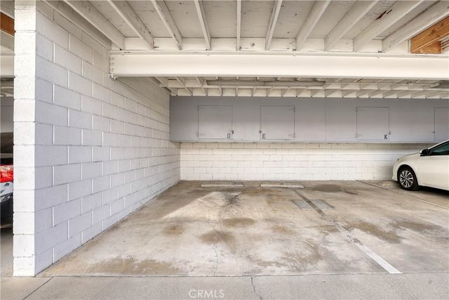 285 S Sierra Madre Boulevard D, Pasadena, CA 91107