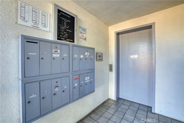 285 S Sierra Madre Boulevard D, Pasadena, CA 91107