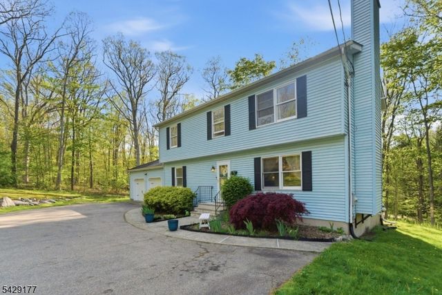 317 Morsetown Road, West Milford Twp., NJ 07480