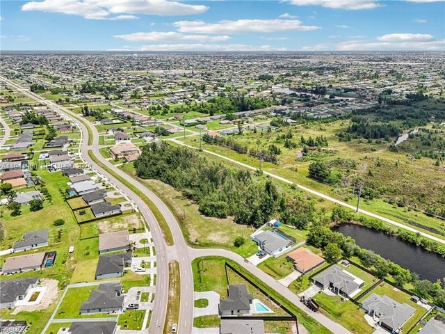 353 EL DORADO BLVD S, Cape Coral, FL 33991