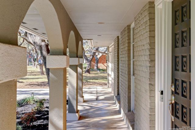 133 Garrapata Ln, San Antonio, TX 78232