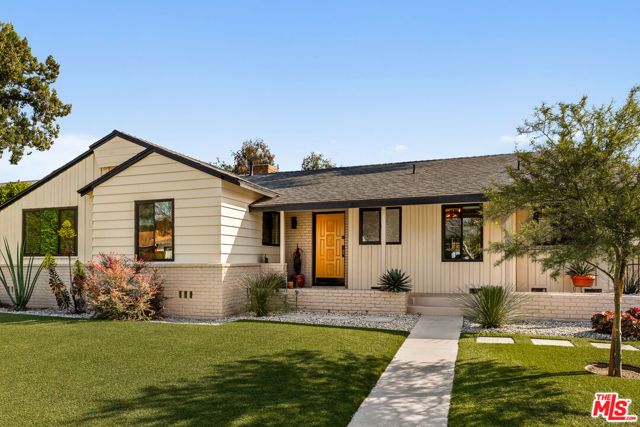 12816 Waddell Street, Valley Village, CA 91607