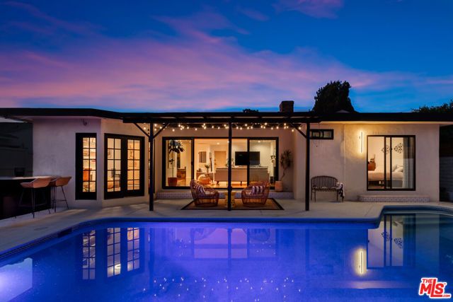 12816 Waddell Street, Valley Village, CA 91607