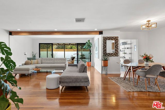 12816 Waddell Street, Valley Village, CA 91607