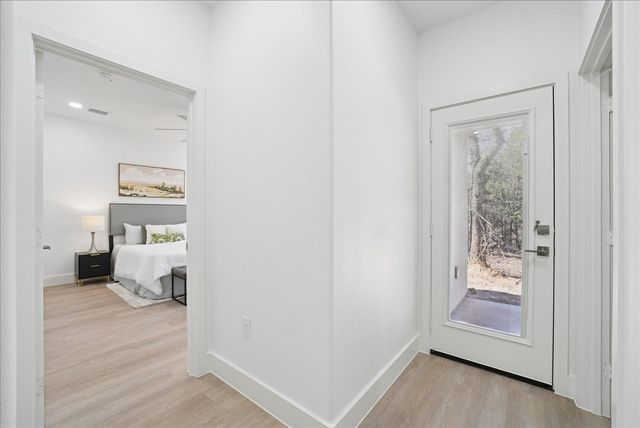 120 Running Deer Road, Mabank, TX 75156