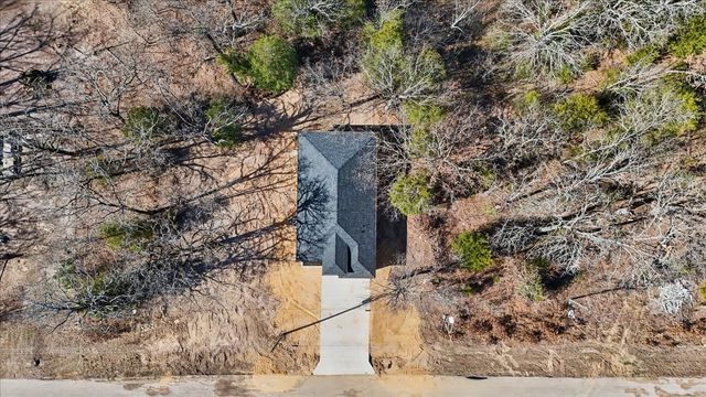 120 Running Deer Road, Mabank, TX 75156