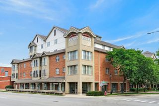 50 N Bokelman Street 534, Roselle, IL 60172