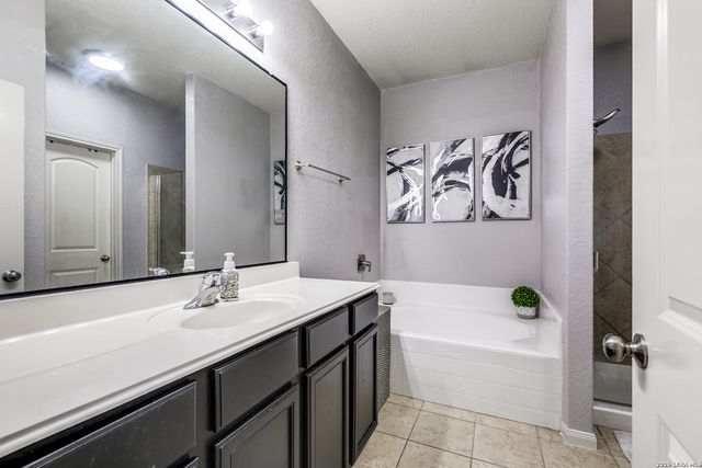 12114 LUCKEY SMT, San Antonio, TX 78252