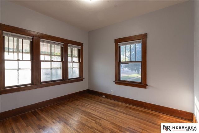 1315 S 33rd Street, Lincoln, NE 68510
