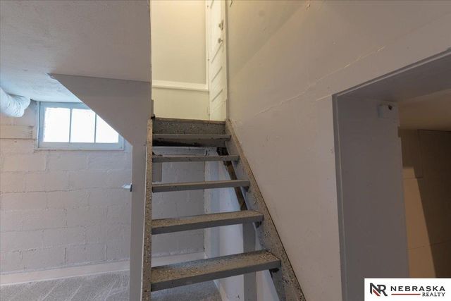 1315 S 33rd Street, Lincoln, NE 68510