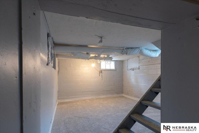 1315 S 33rd Street, Lincoln, NE 68510