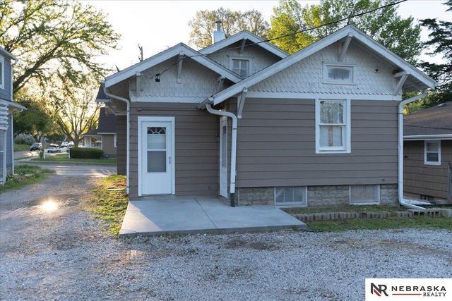 1315 S 33rd Street, Lincoln, NE 68510