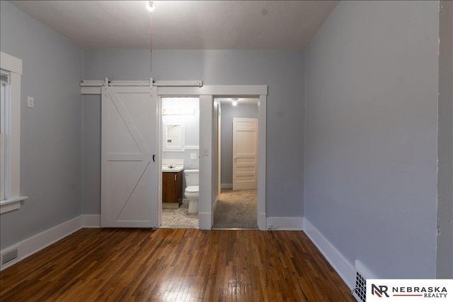 1315 S 33rd Street, Lincoln, NE 68510