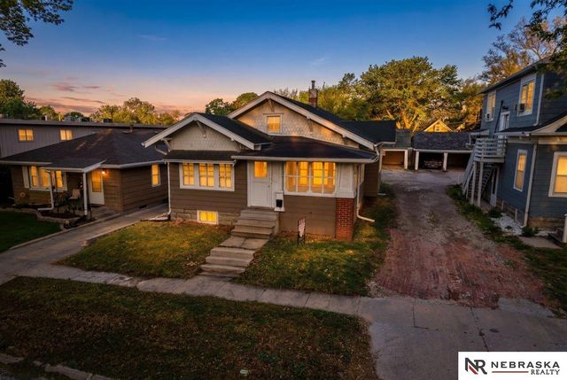 1315 S 33rd Street, Lincoln, NE 68510