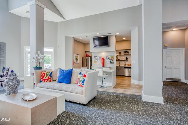 200 Copperline Drive 1br, Chapel Hill, NC 27516