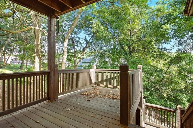 22808 E 28th Street Court, Blue Springs, MO 64015