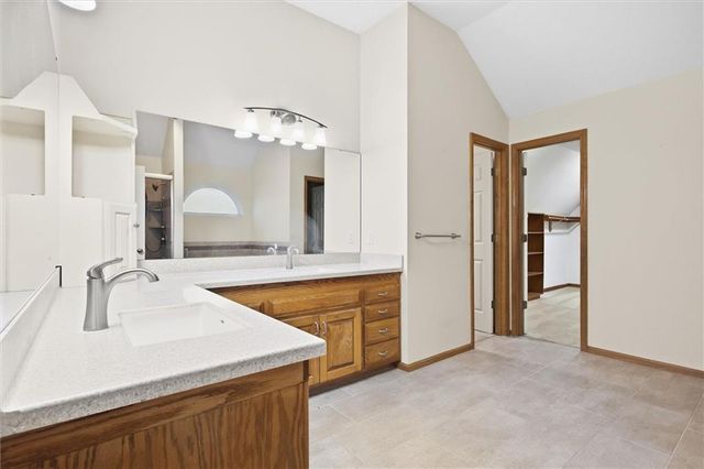 22808 E 28th Street Court, Blue Springs, MO 64015