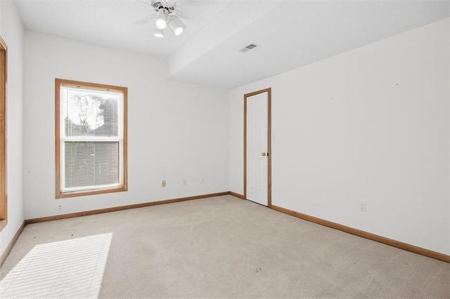 22808 E 28th Street Court, Blue Springs, MO 64015