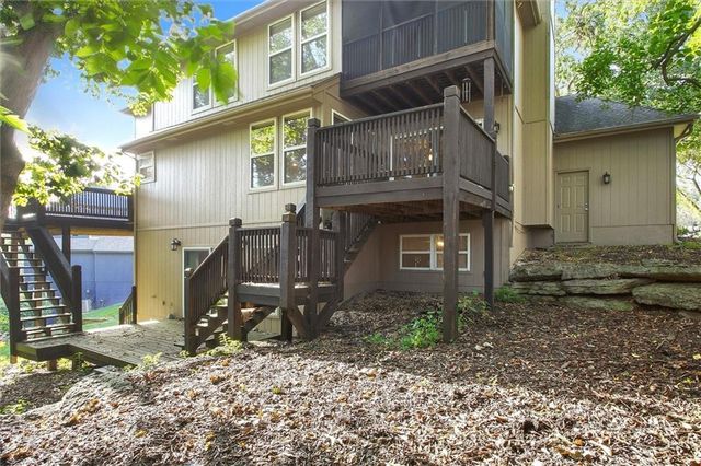 22808 E 28th Street Court, Blue Springs, MO 64015