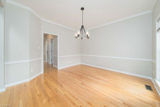 6025 Fording Creek Lane, Kernersville, NC 27284