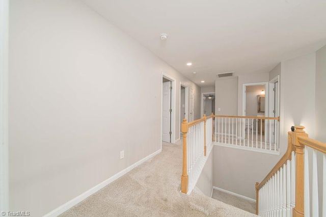 6025 Fording Creek Lane, Kernersville, NC 27284