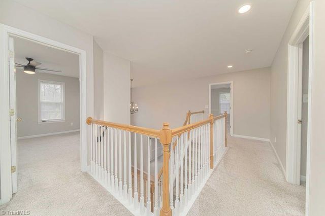 6025 Fording Creek Lane, Kernersville, NC 27284