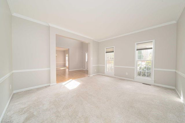 6025 Fording Creek Lane, Kernersville, NC 27284