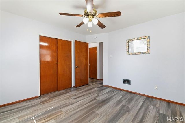 10129 Ventura Drive, St Louis, MO 63136