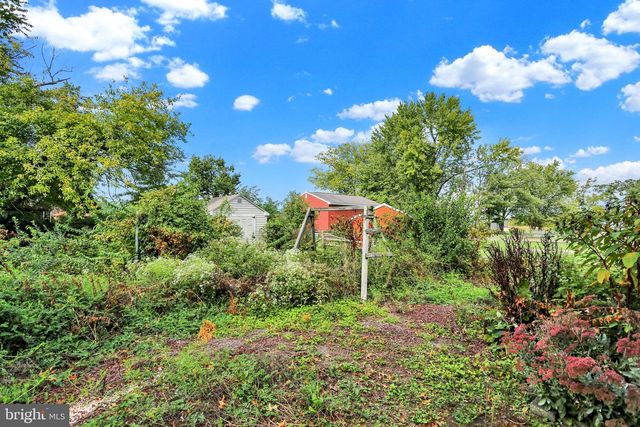 211 E RACE ST, Fleetwood, PA 19522