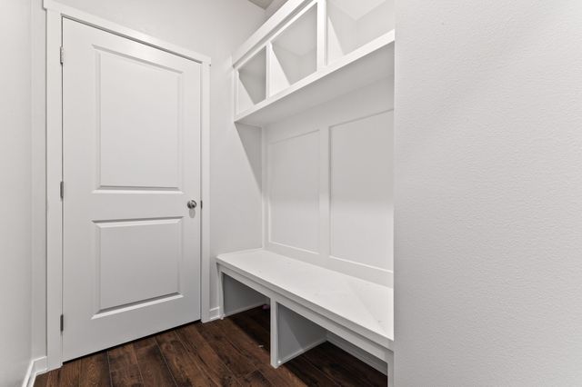 2816 SW Plaza Lane, Ankeny, IA 50023