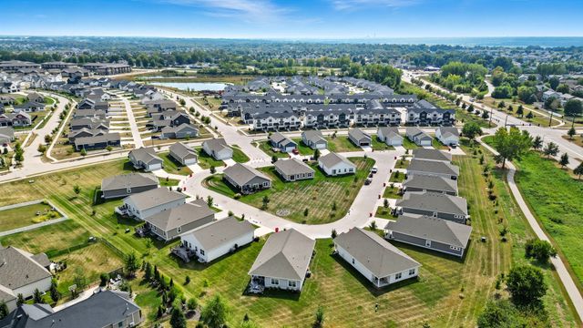 2816 SW Plaza Lane, Ankeny, IA 50023
