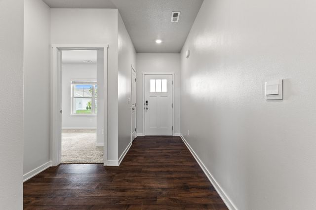 2816 SW Plaza Lane, Ankeny, IA 50023