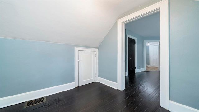 1611 Jackson Street, Rockford, IL 61107