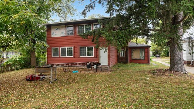 1611 Jackson Street, Rockford, IL 61107