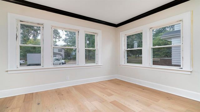 1611 Jackson Street, Rockford, IL 61107