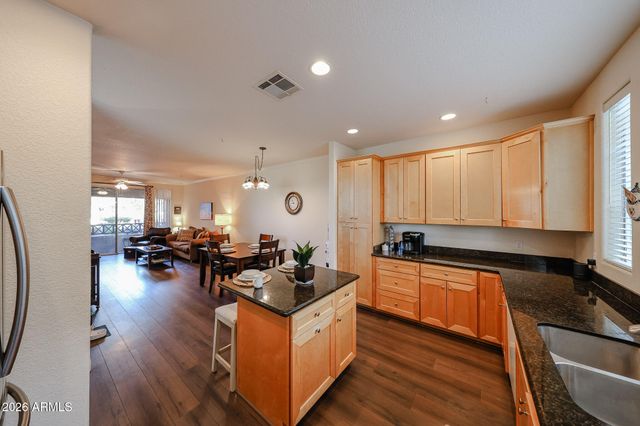 4455 E PARADISE VILLAGE Parkway S 1028, Phoenix, AZ 85032