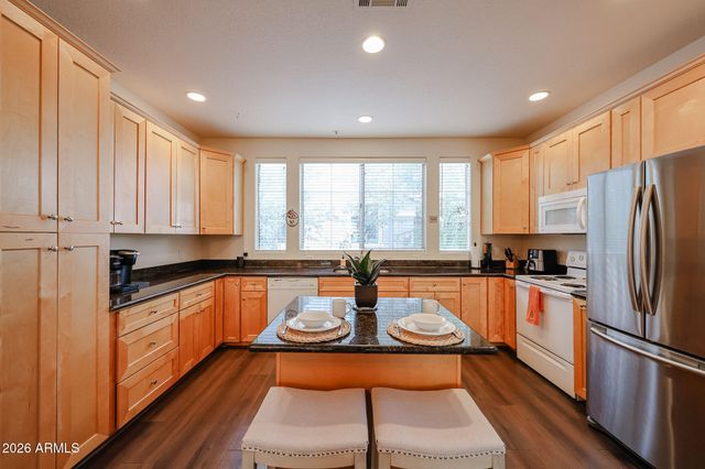 4455 E PARADISE VILLAGE Parkway S 1028, Phoenix, AZ 85032