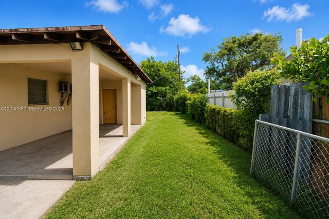 2950 NW 173rd Ter, Miami Gardens, FL 33056