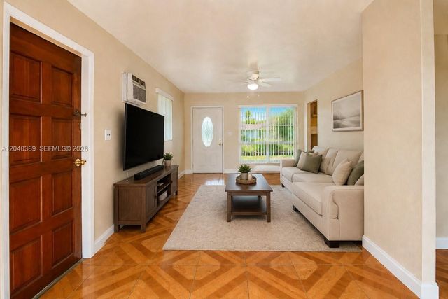 2950 NW 173rd Ter, Miami Gardens, FL 33056