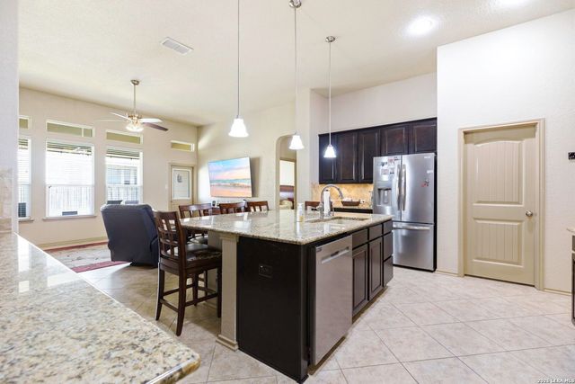 318 Tree Swallow, San Antonio, TX 78253