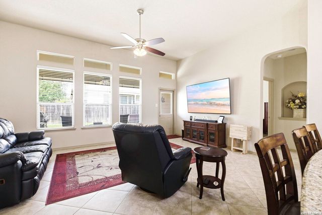 318 Tree Swallow, San Antonio, TX 78253