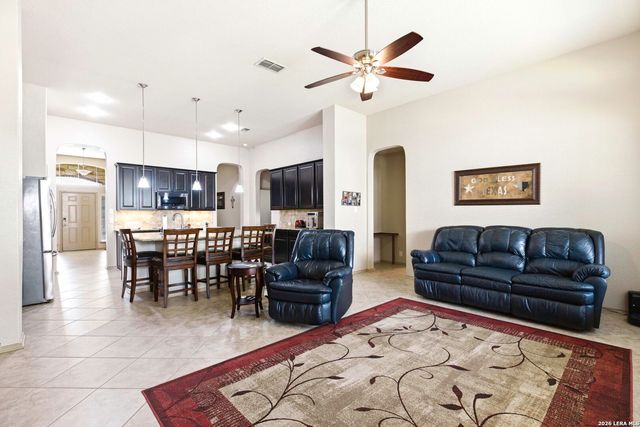 318 Tree Swallow, San Antonio, TX 78253