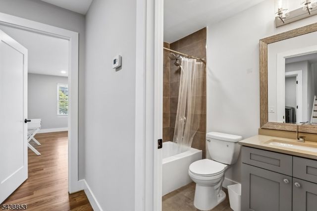 163 Brower Ave, Edison Twp., NJ 08837