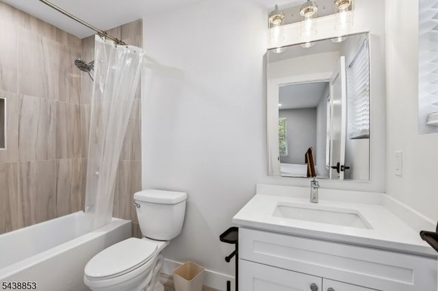 163 Brower Ave, Edison Twp., NJ 08837