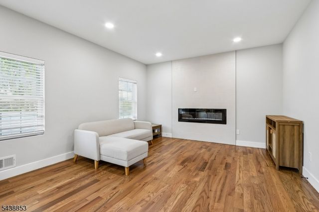 163 Brower Ave, Edison Twp., NJ 08837